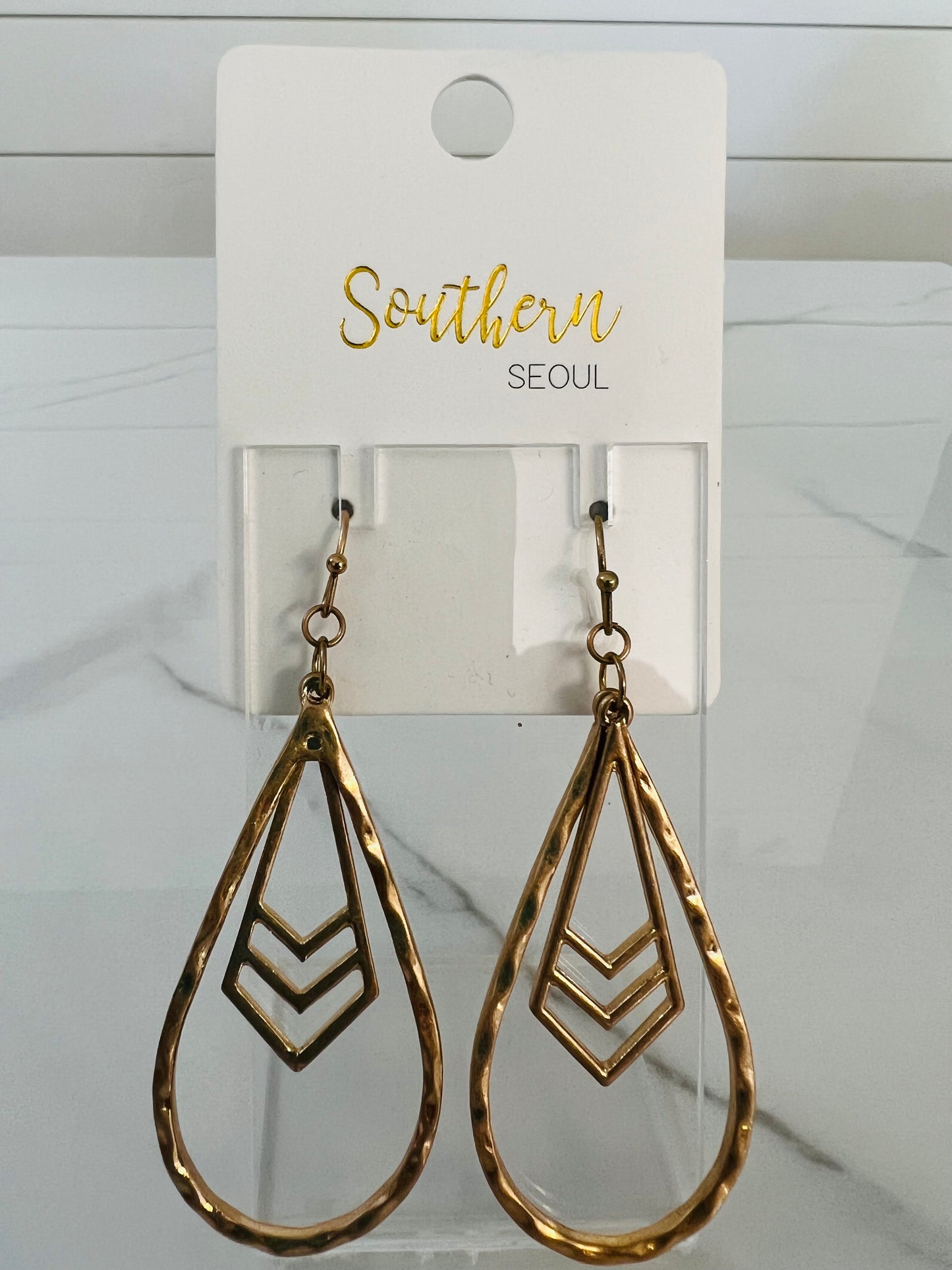Earrings: Teardrop Chevron